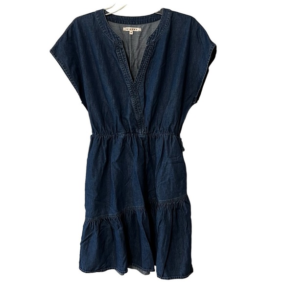 XIRENA DANI DRESS IN BLUE V NECK RUFFLED DENIM SIDE POCKETS M - Picture 8 of 15